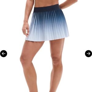 Athleta NWT Pleated Ombre Blue Tennis Skort. Size S.